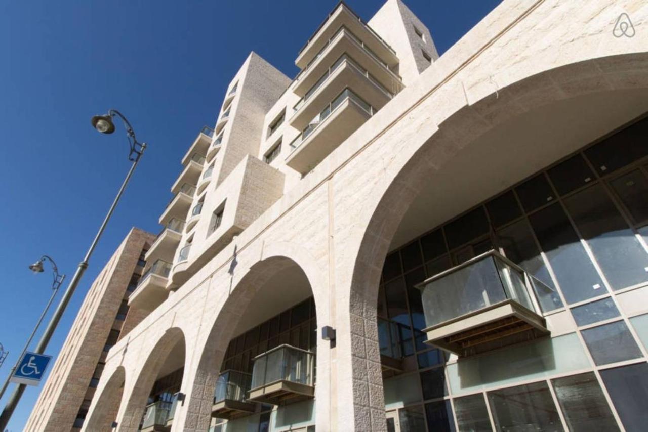 Exclusive Two-Bedroom Apartment With Parking Jeruzalem Buitenkant foto
