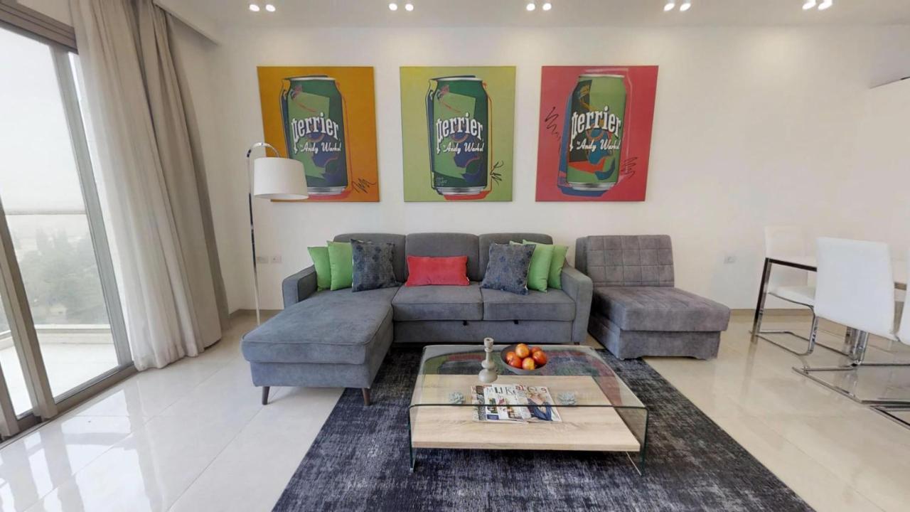 Exclusive Two-Bedroom Apartment With Parking Jeruzalem Buitenkant foto