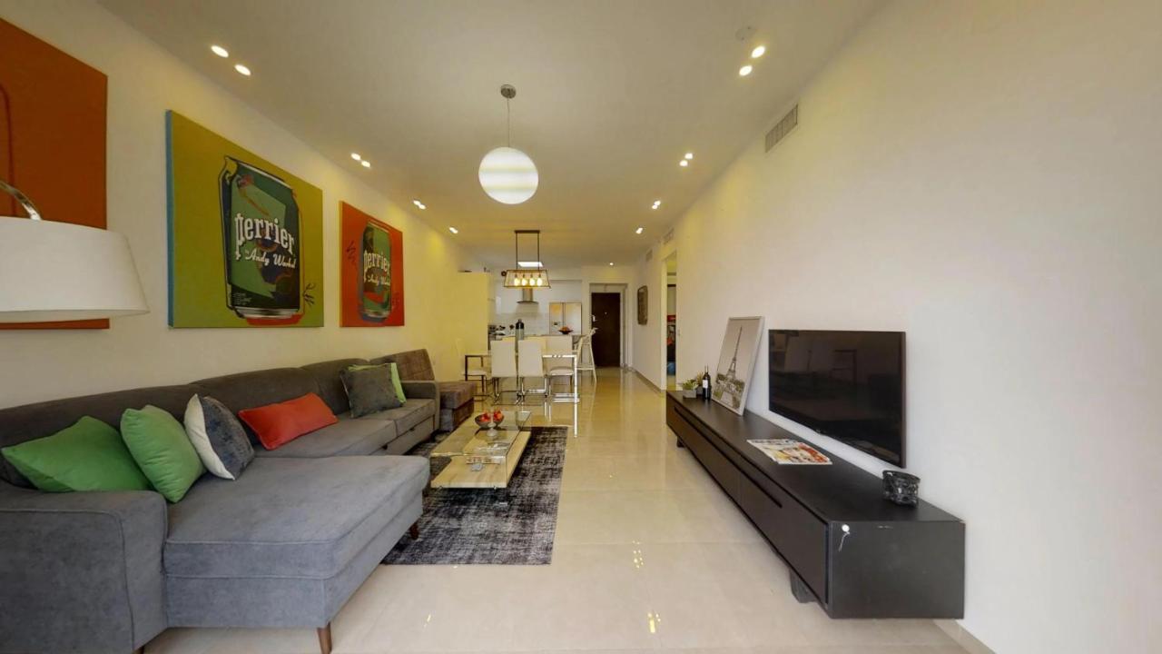 Exclusive Two-Bedroom Apartment With Parking Jeruzalem Buitenkant foto