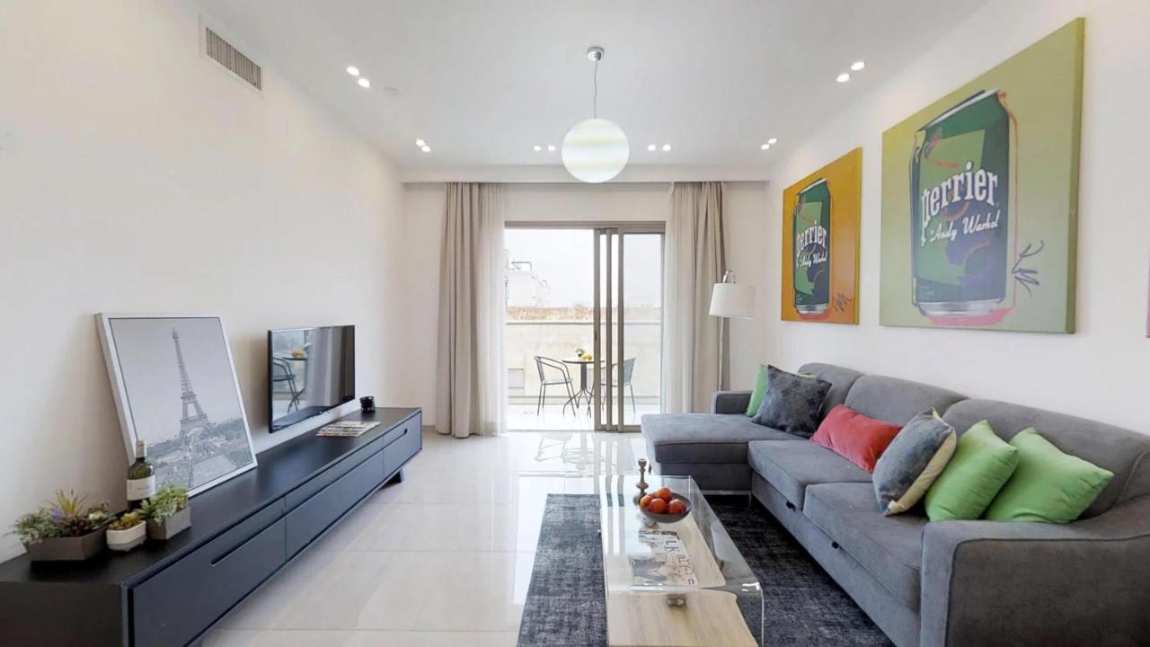Exclusive Two-Bedroom Apartment With Parking Jeruzalem Buitenkant foto